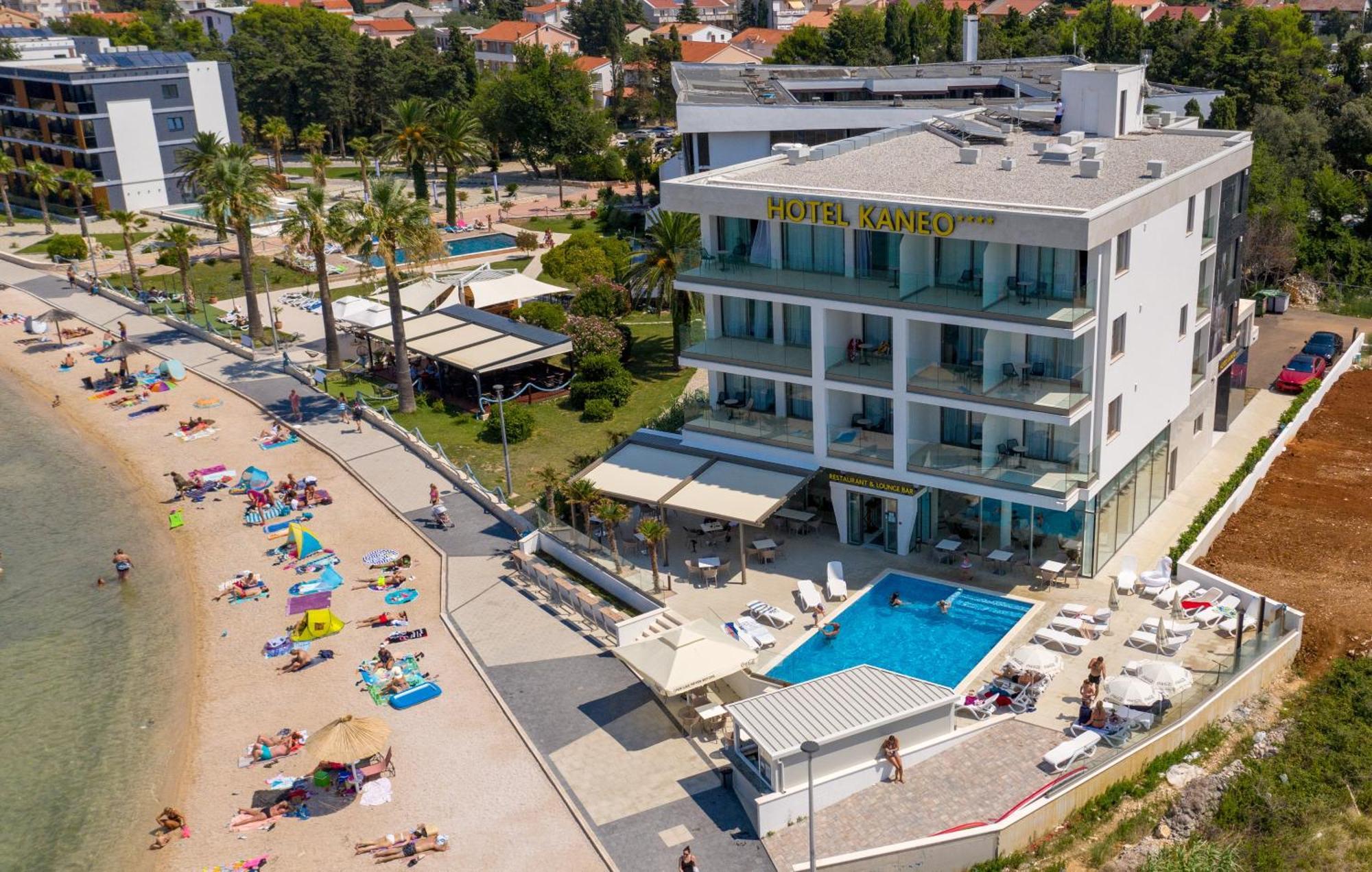 Kaneo Beach Hotel Novalja Exterior foto